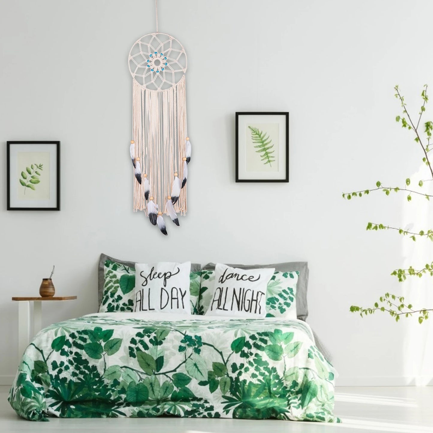 Handmade Hanging Tapestry 30CM Round Feather Wall Pendant for Study Girl Room Wedding Decorations
